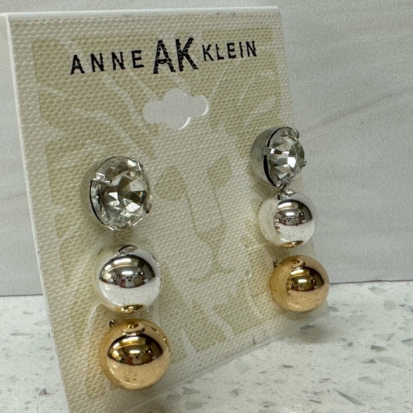 ANNE KLEIN STUD EARRINGS - Picture 1 of 13